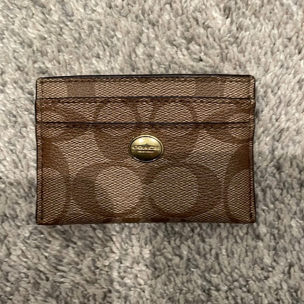Mini coach wallet
